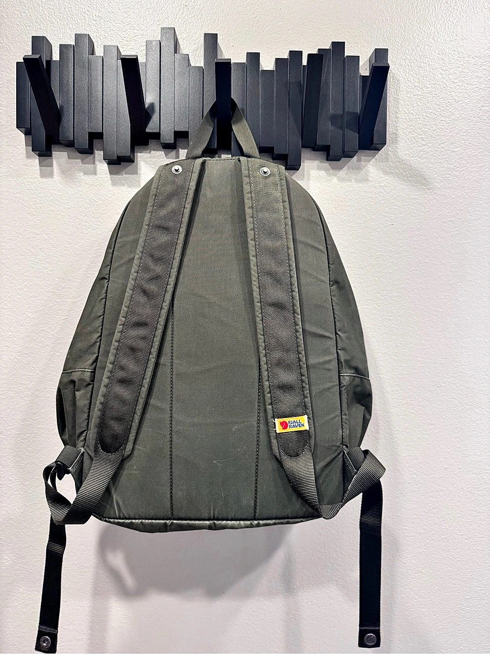 Fjällräven Räven Olive Backpack - Picture 4 of 14